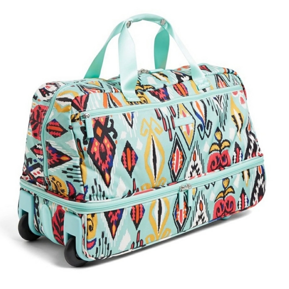 Vera Bradley Handbags - NWT Vera Bradley Lighten Up Folding  Carry On.